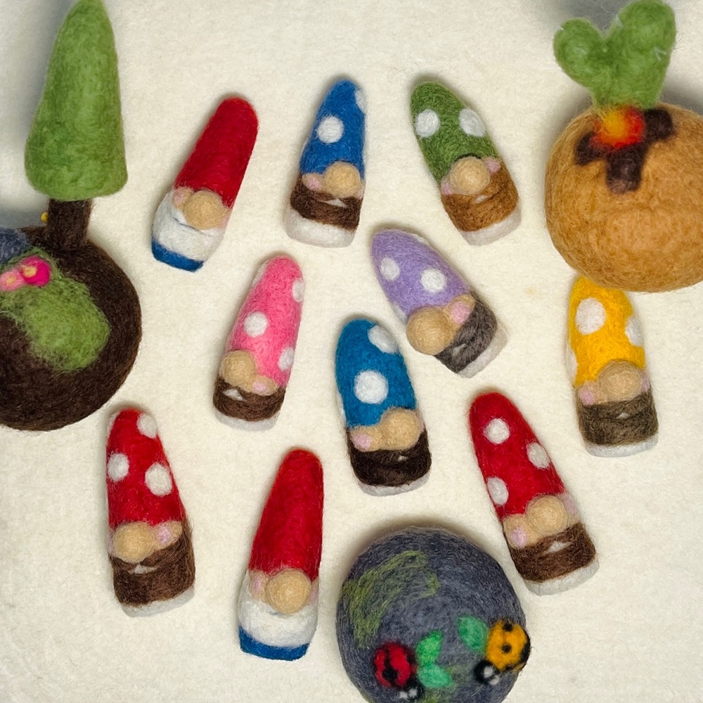 PLEASE READ: Little Pocket-Sized Gnomes for luck